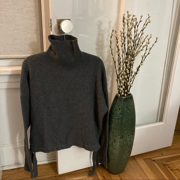 BCBG Maxazria Turtle Neck Knit Sweater Side Tie M